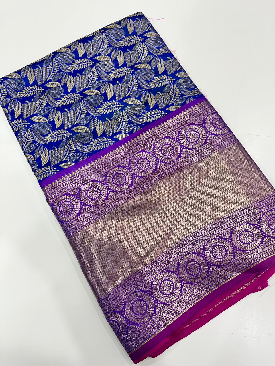 Stylish Kanjivaram Silk Saree Woven Design With Zari Work