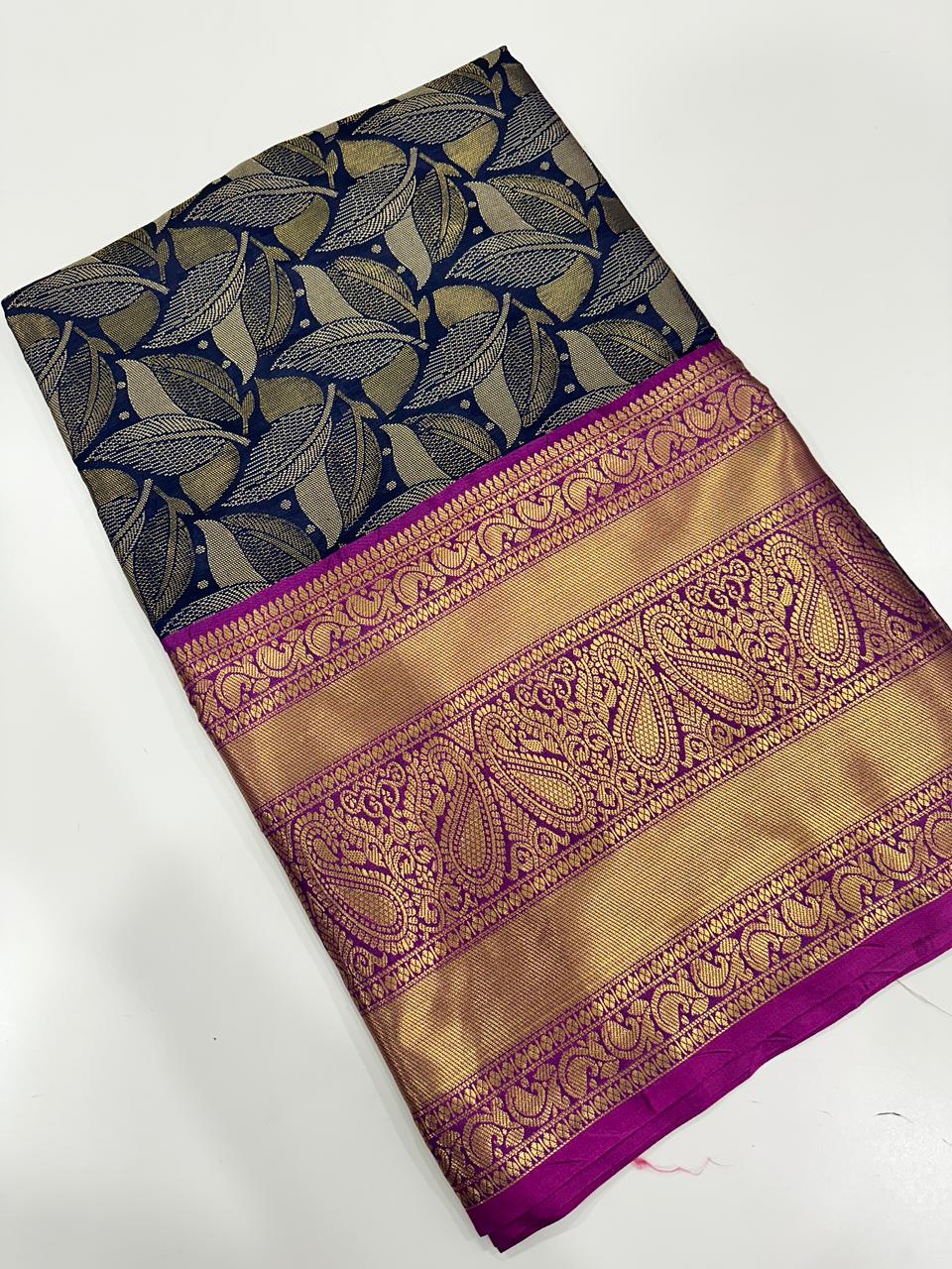 Banarasi Pattu Self Zari Weaving Saree