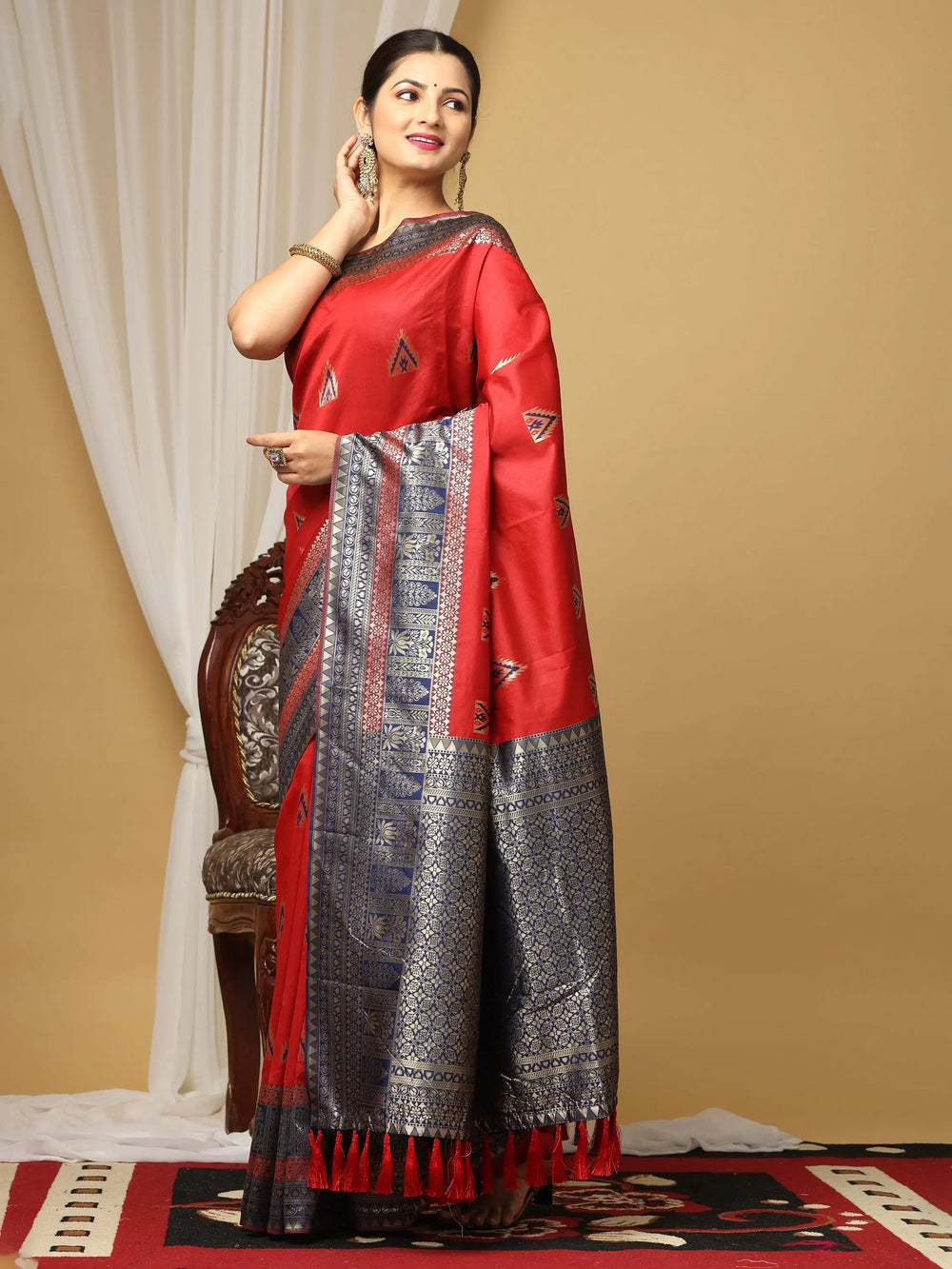 Banarasi Katan Silk Saree With Zari Butti