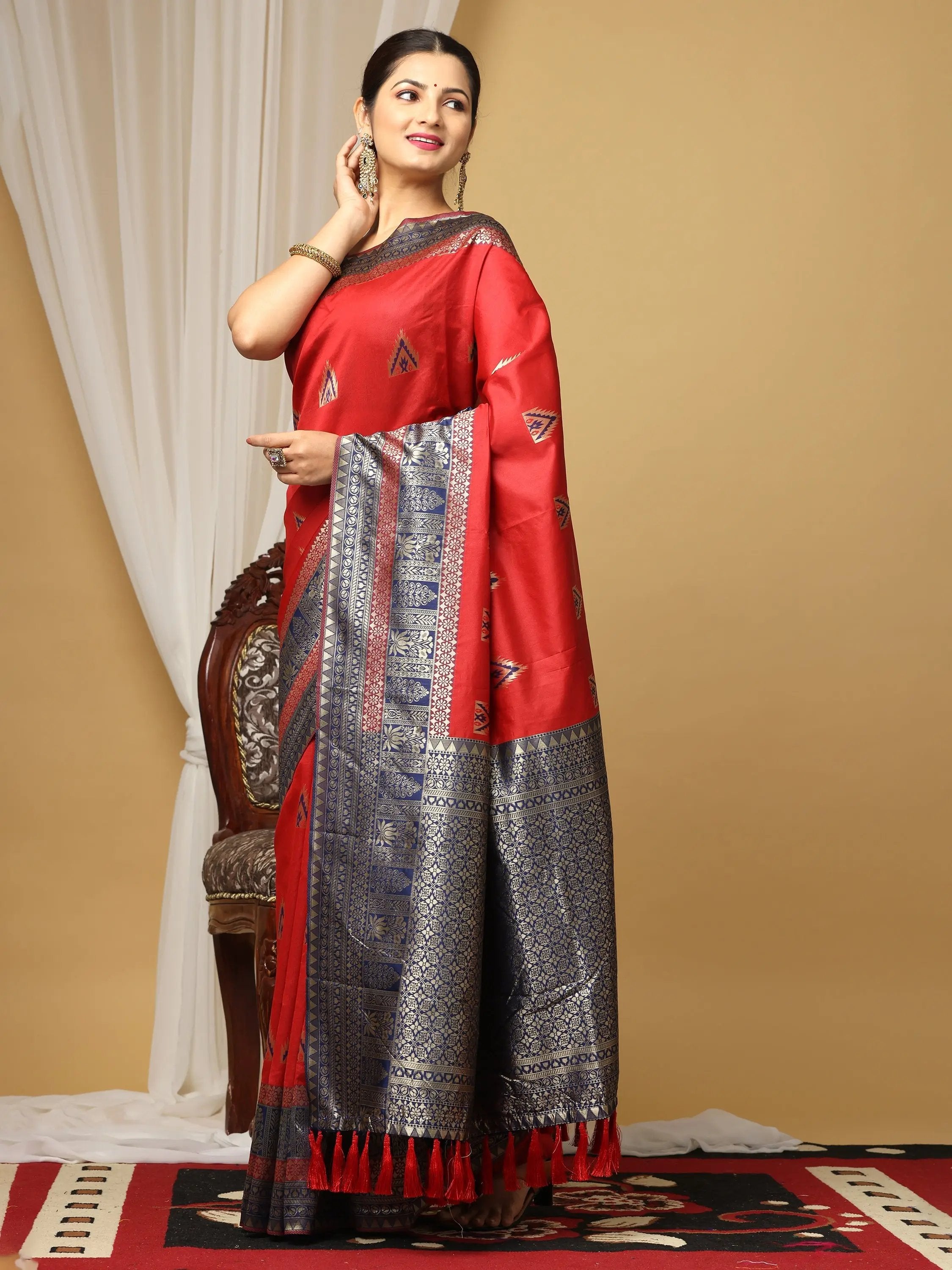 Banarasi Katan Silk Saree With Zari Butti