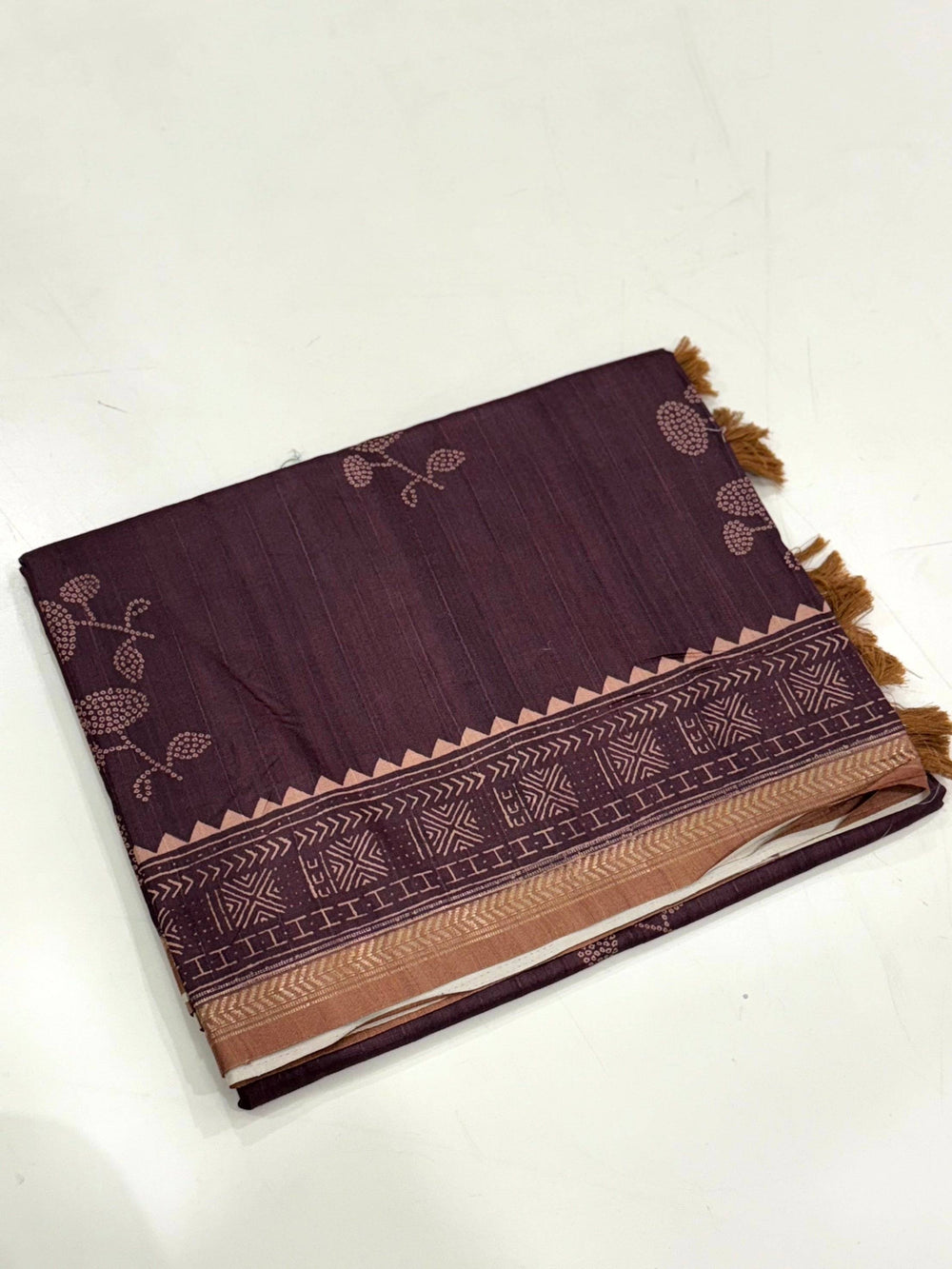Tussar Ghicha Silk Bandhani Print Saree