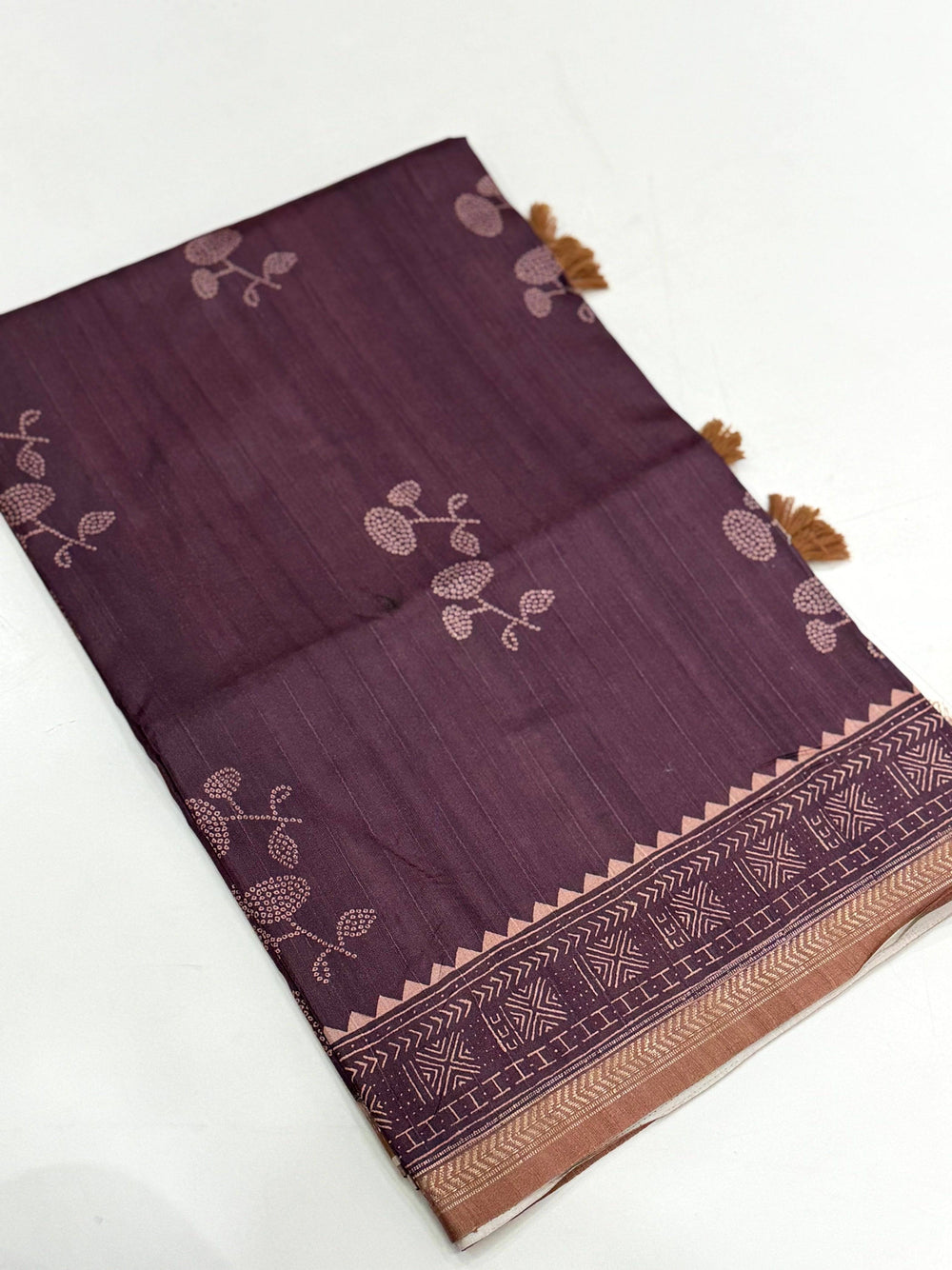 Tussar Ghicha Silk Bandhani Print Saree