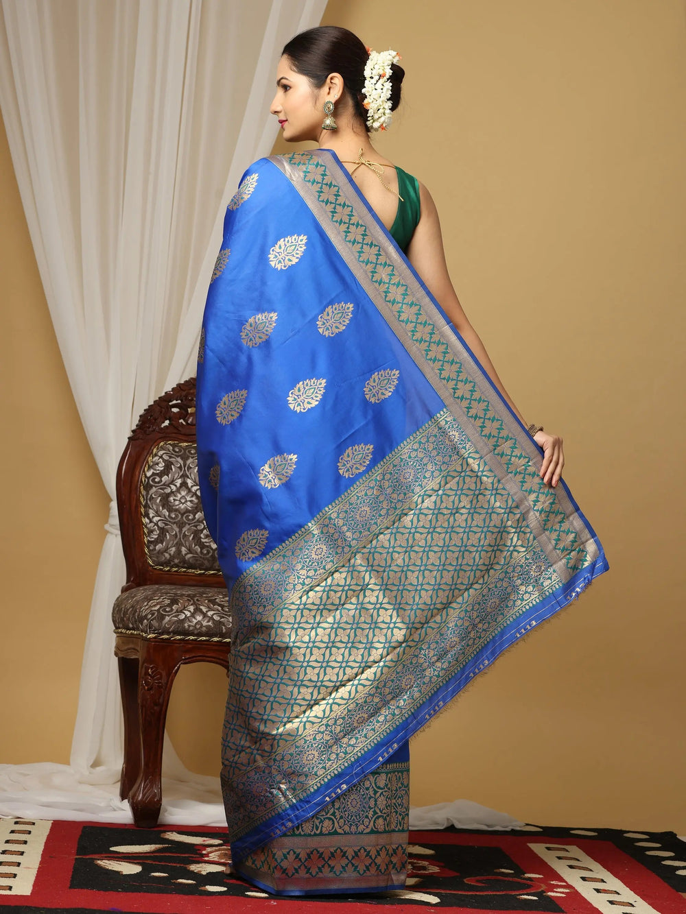 Banarasi Katan Silk Saree With Zari Butti
