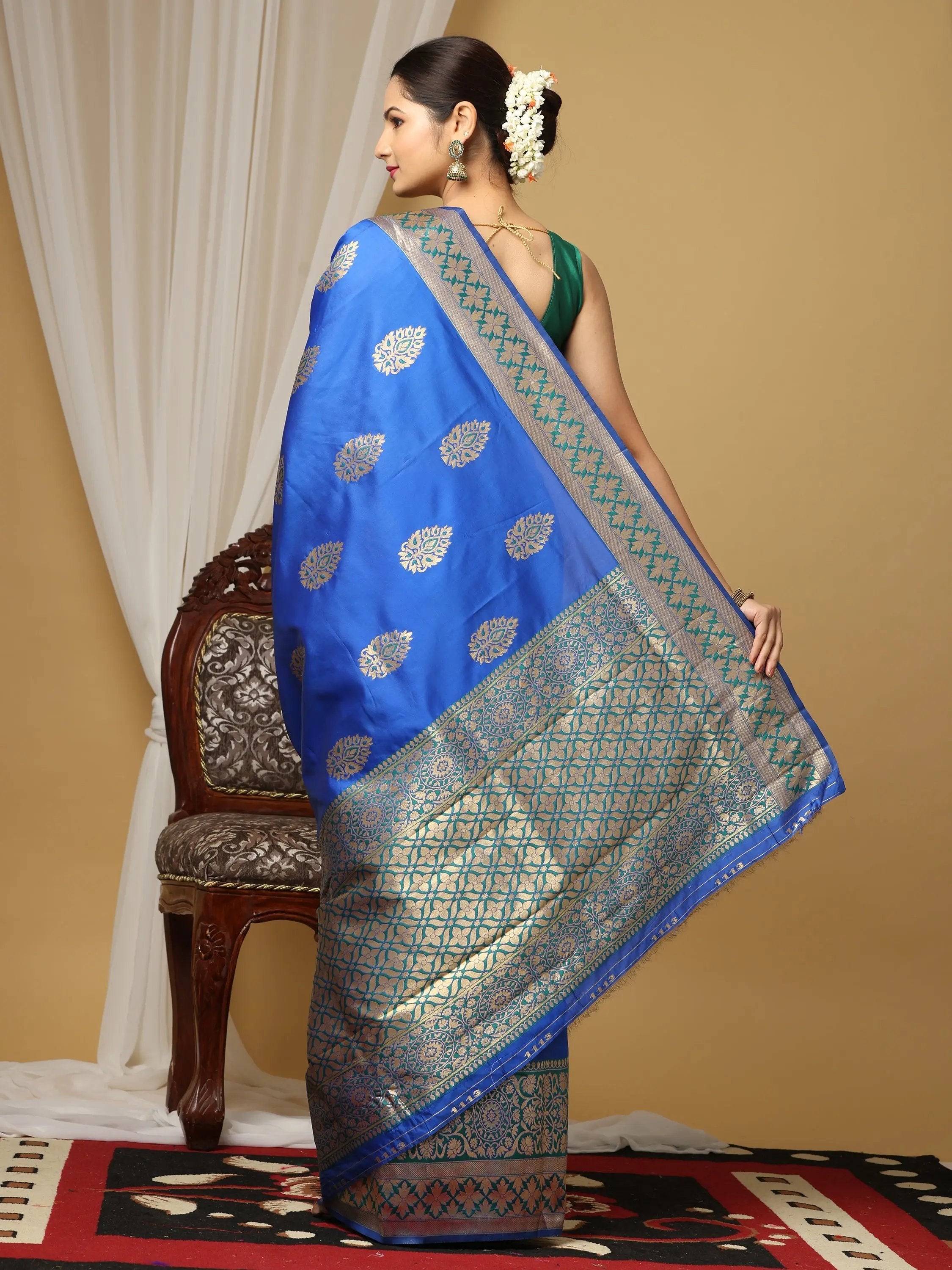 Banarasi Katan Silk Saree With Zari Butti