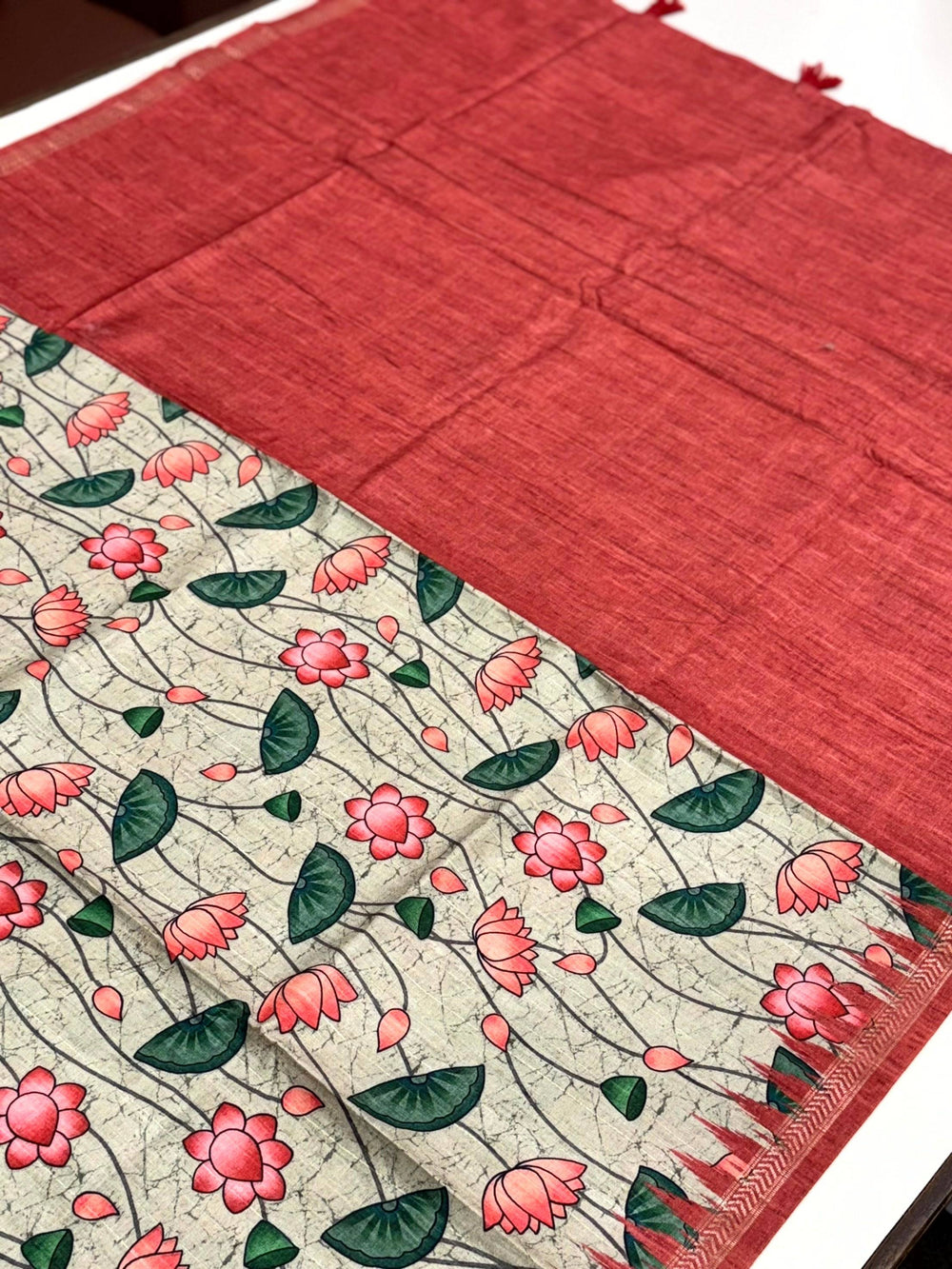 Beige Pichwai Print Tussar Silk Saree
