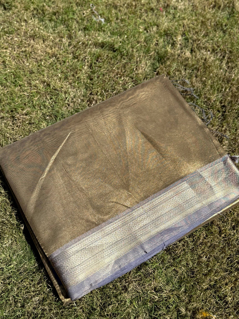 Radiant Lavender Gold Zari Tissue Saree