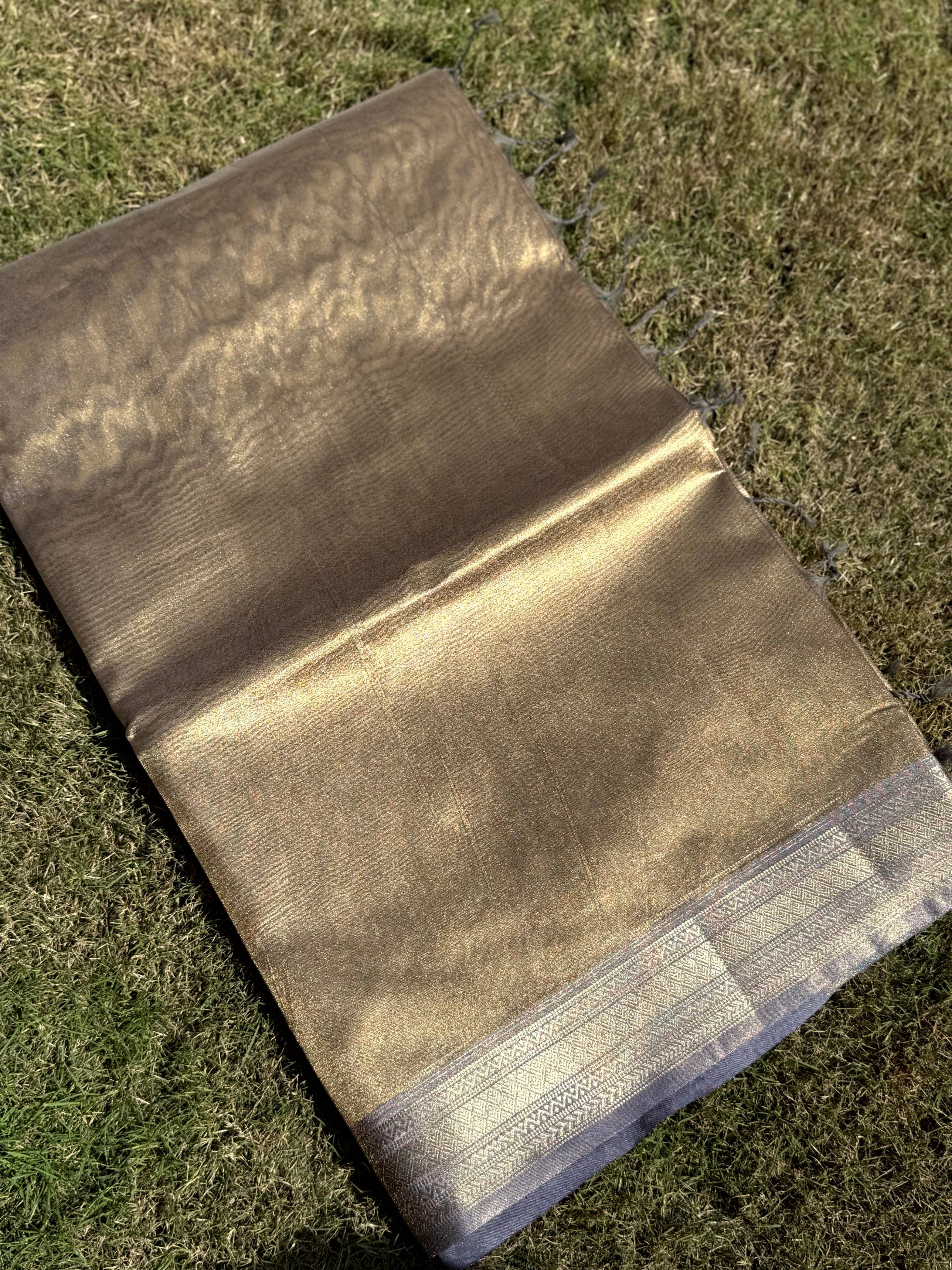 Elegant Lavender Gold Zari Tissue Saree