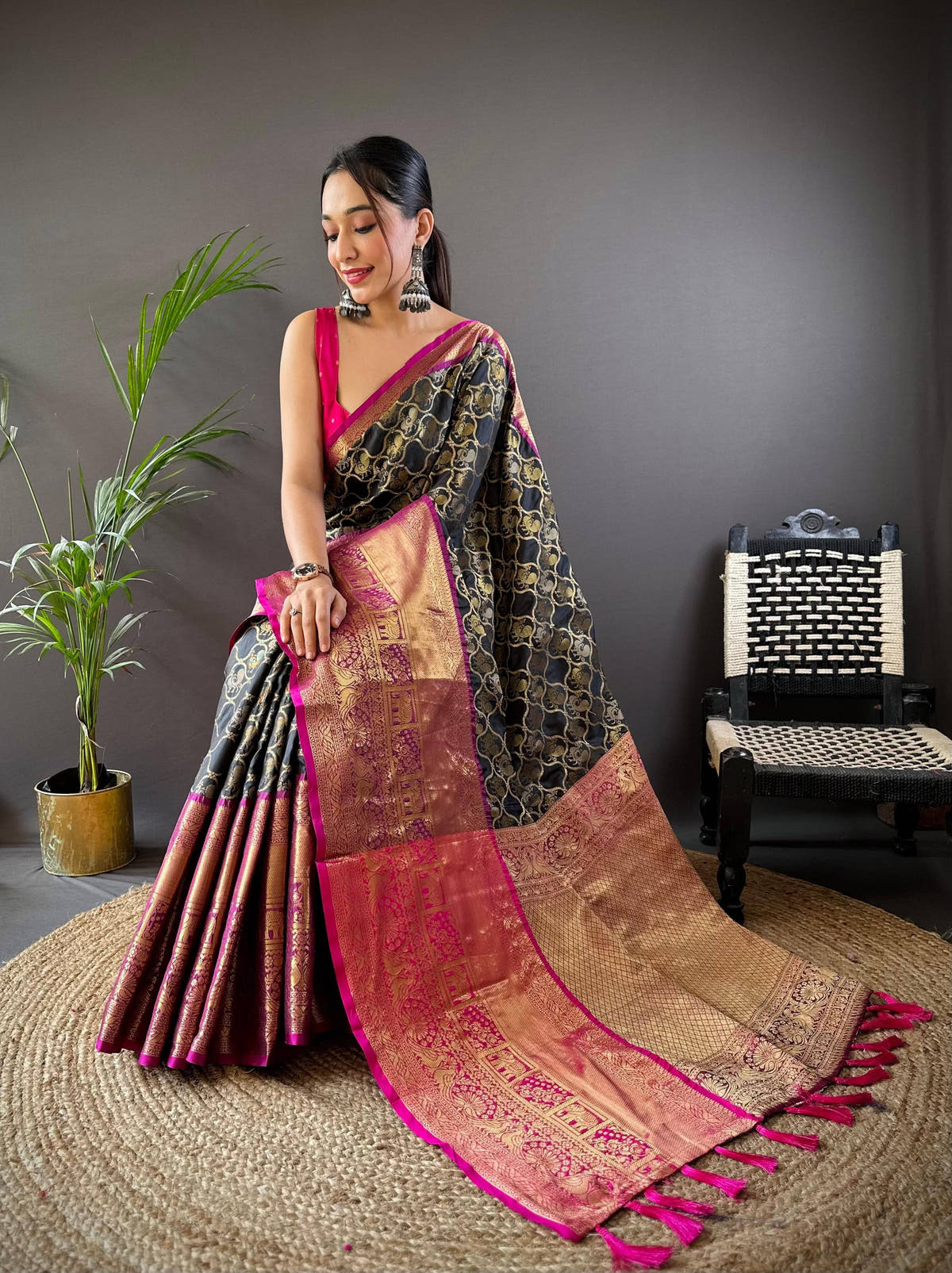 Black Banarasi Zari Butti Saree


