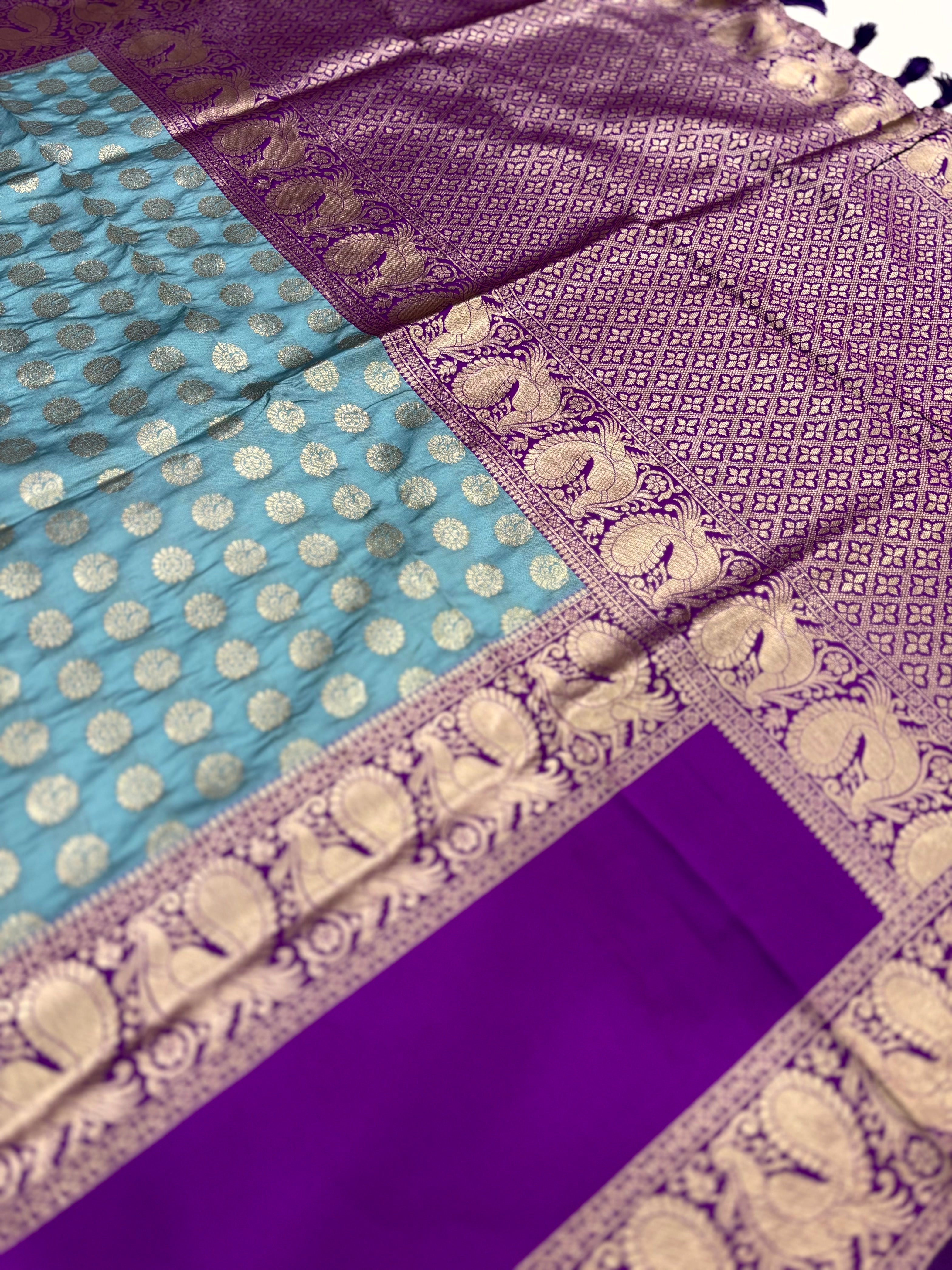 Radiant Rama Banarasi Silver Buttas Zari Weaving Saree