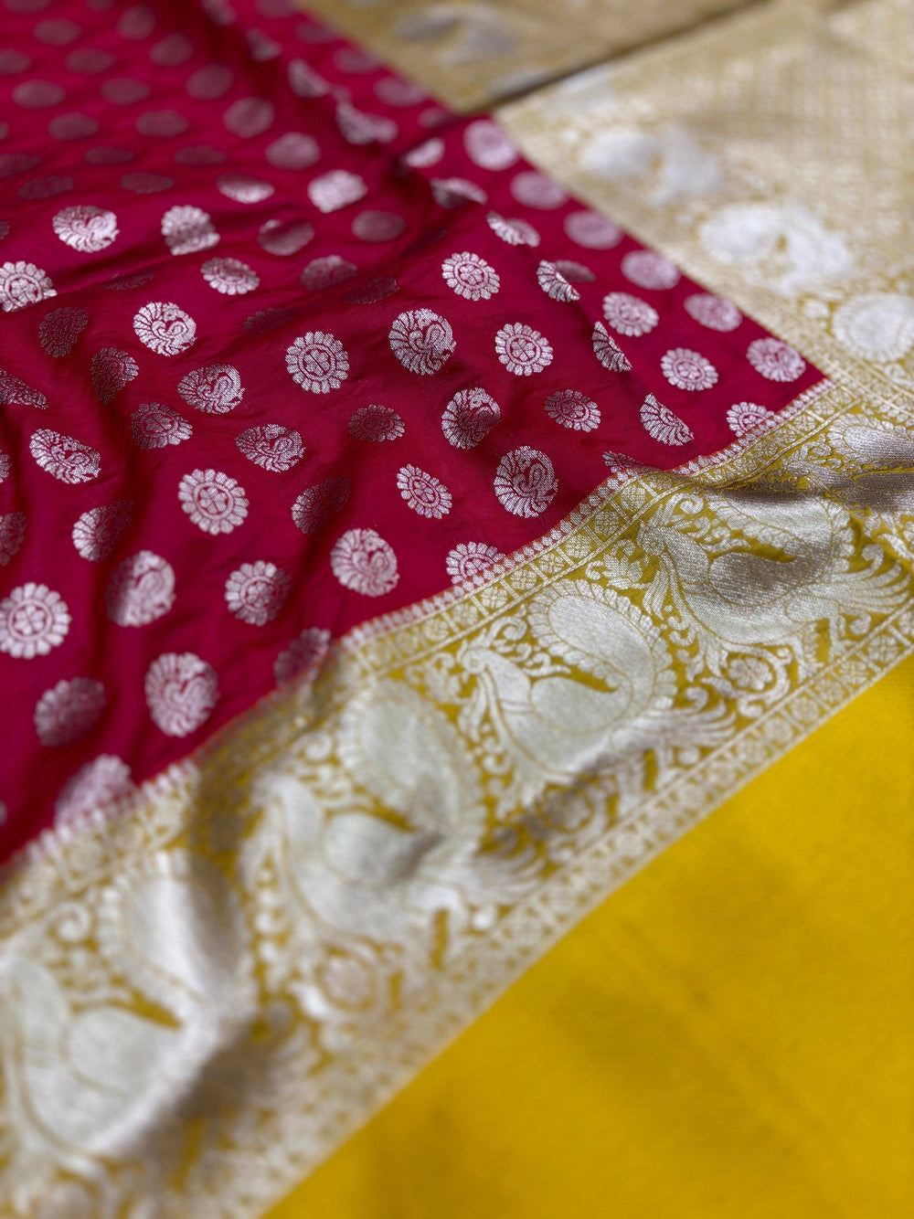 Red Banarasi Silver Buttas Zari Weaving Saree