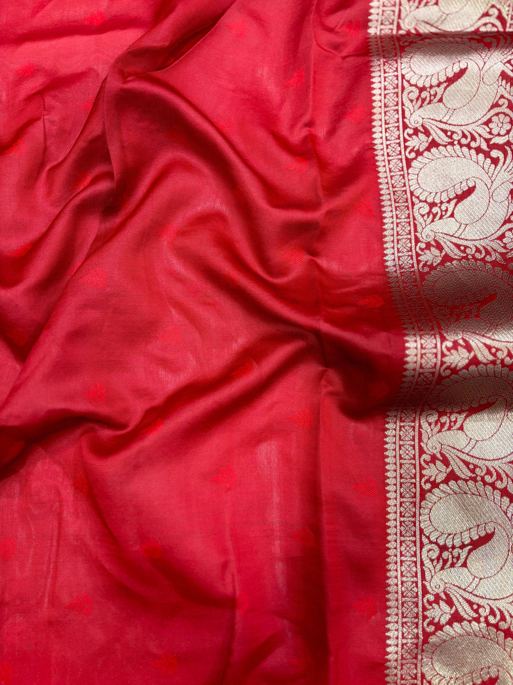 Black Banarasi Silver Buttas Zari Weaving Saree