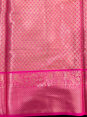 Green Kanjivaram Silk Golden Zari Weaving Saree

