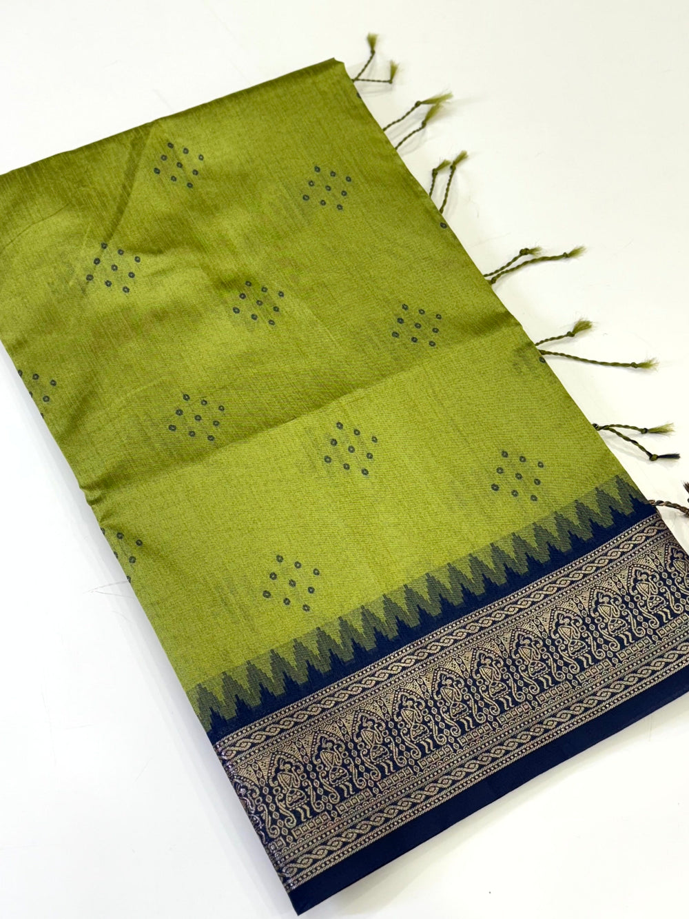 Green Bandhej Weave Kanchi Pattu Saree
