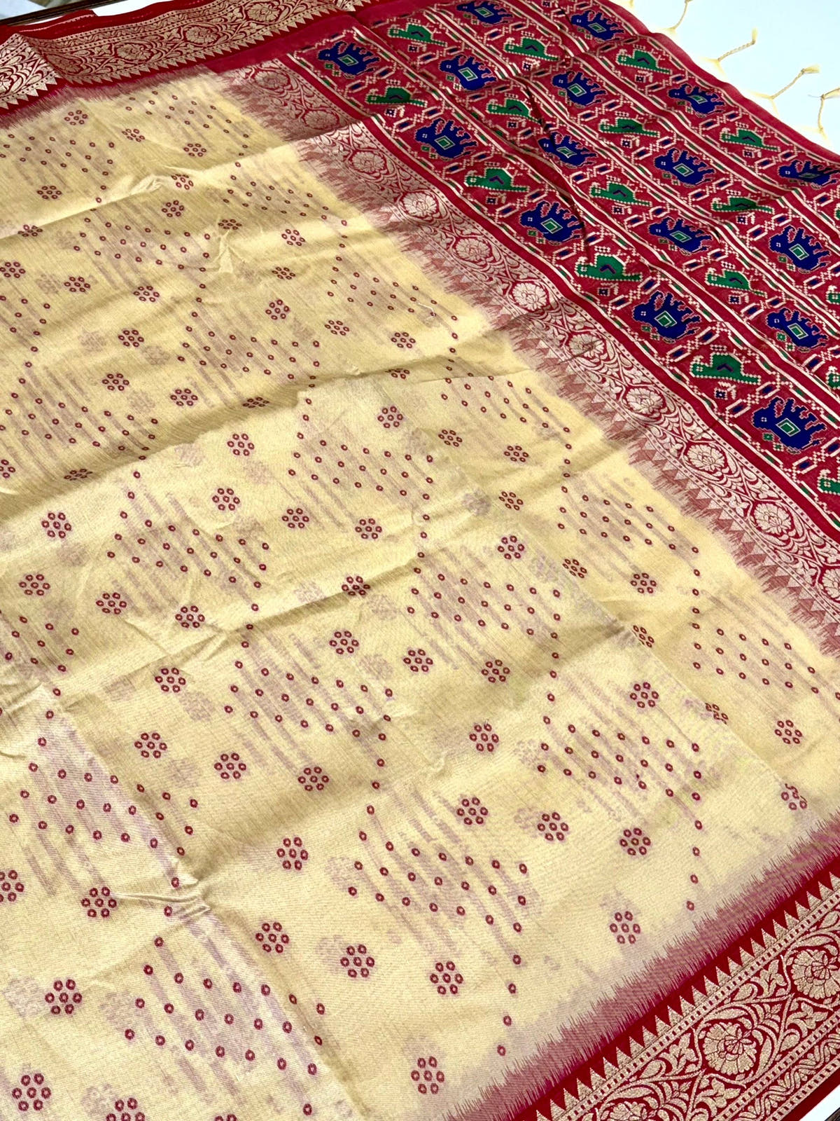 Cream Bandhej Pochampally Raw Silk Saree