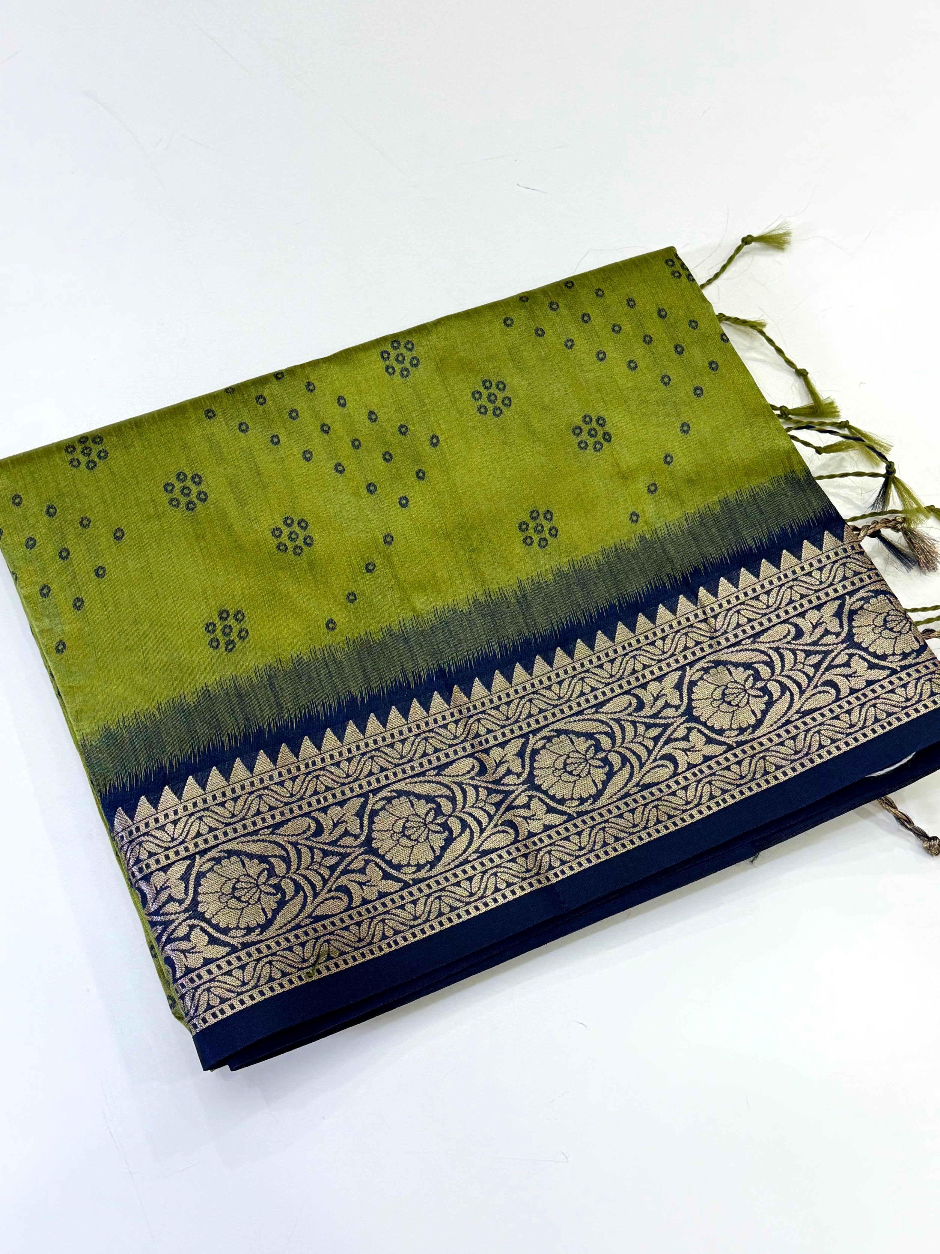 Green Bandhej Pochampally Raw Silk Saree