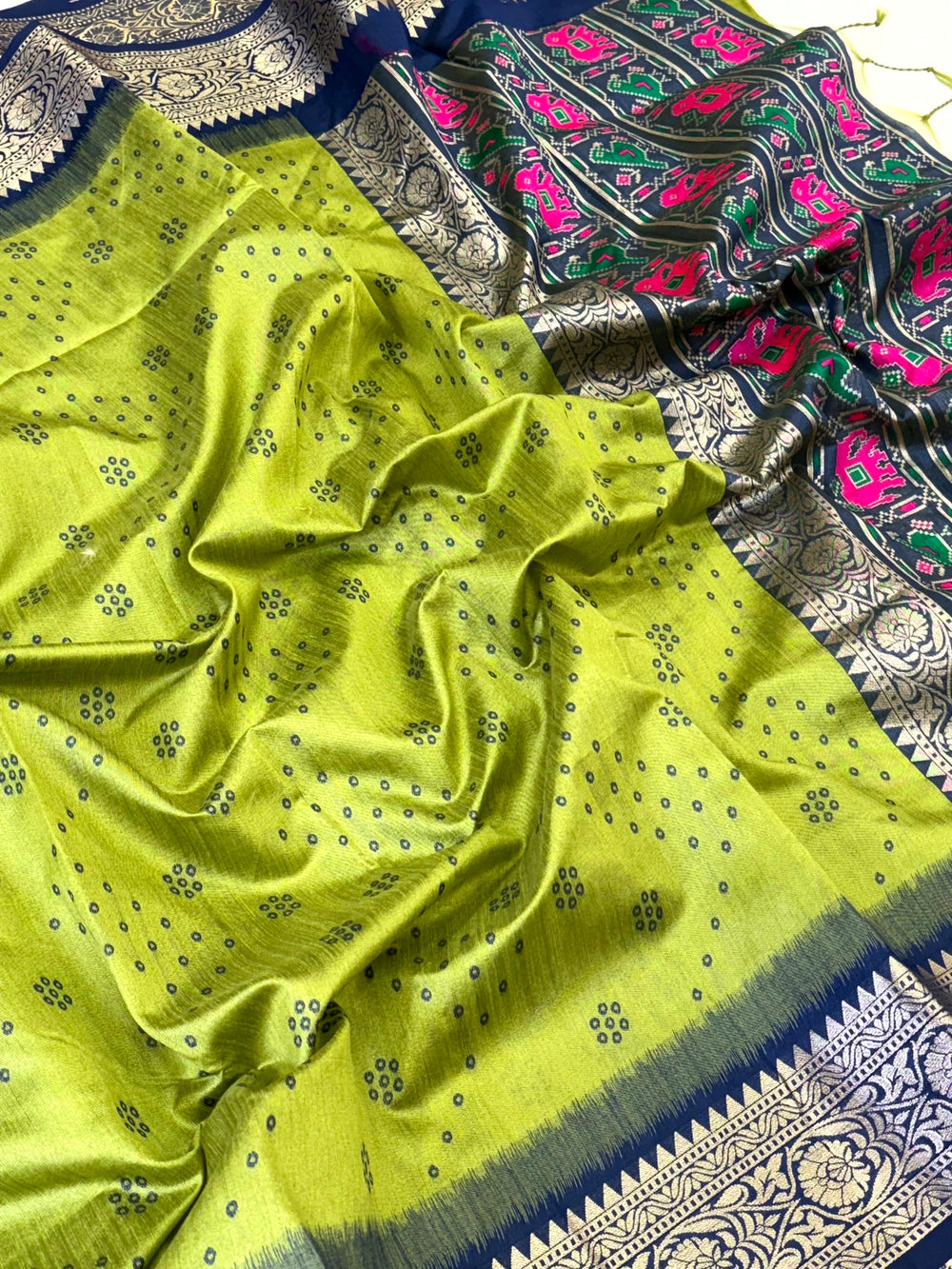 Green Bandhej Pochampally Raw Silk Saree