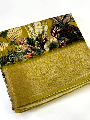 Regal Pure Viscose Dola Check Saree