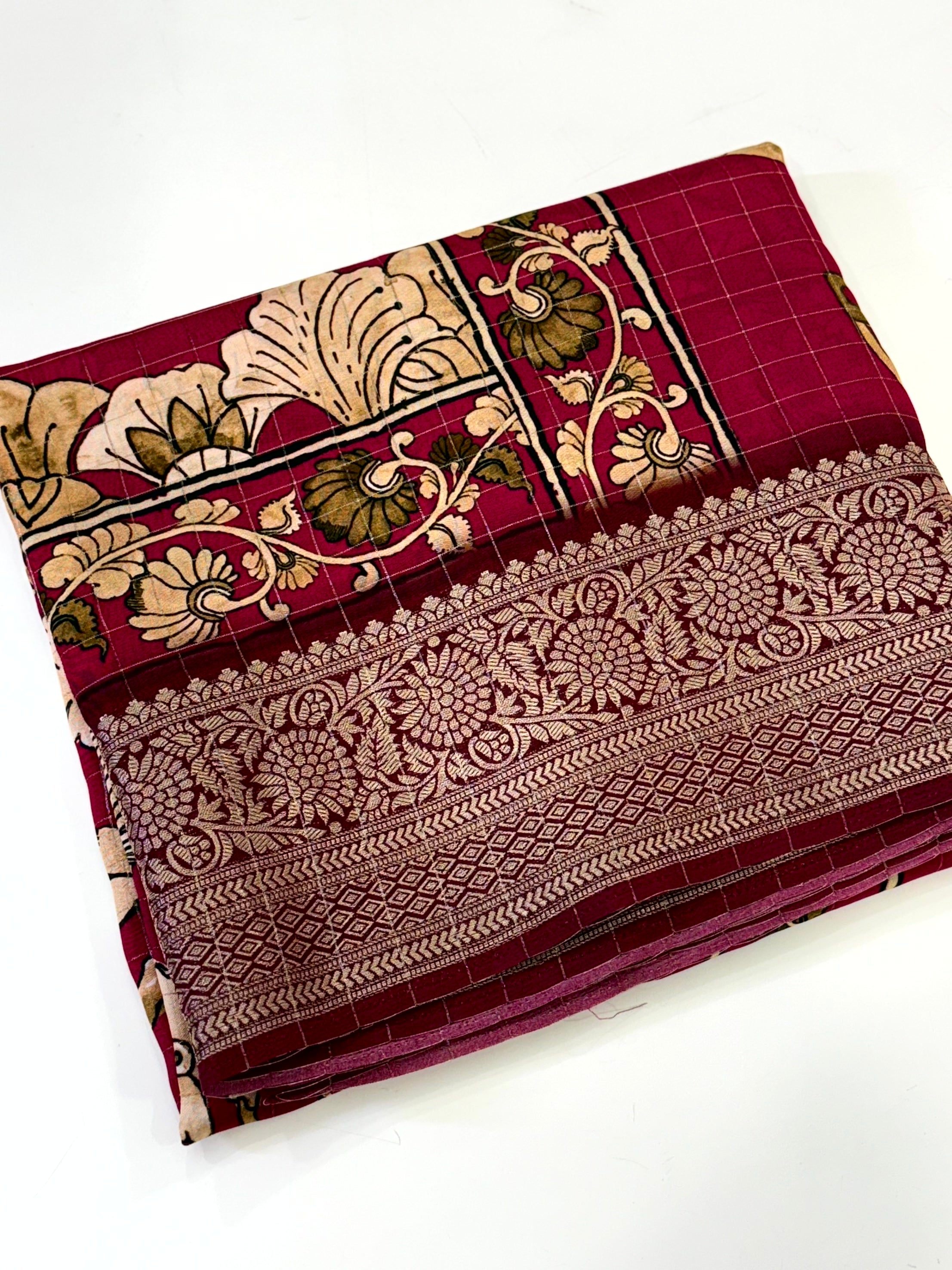 Artistic Pure Viscose Dola Check Saree



