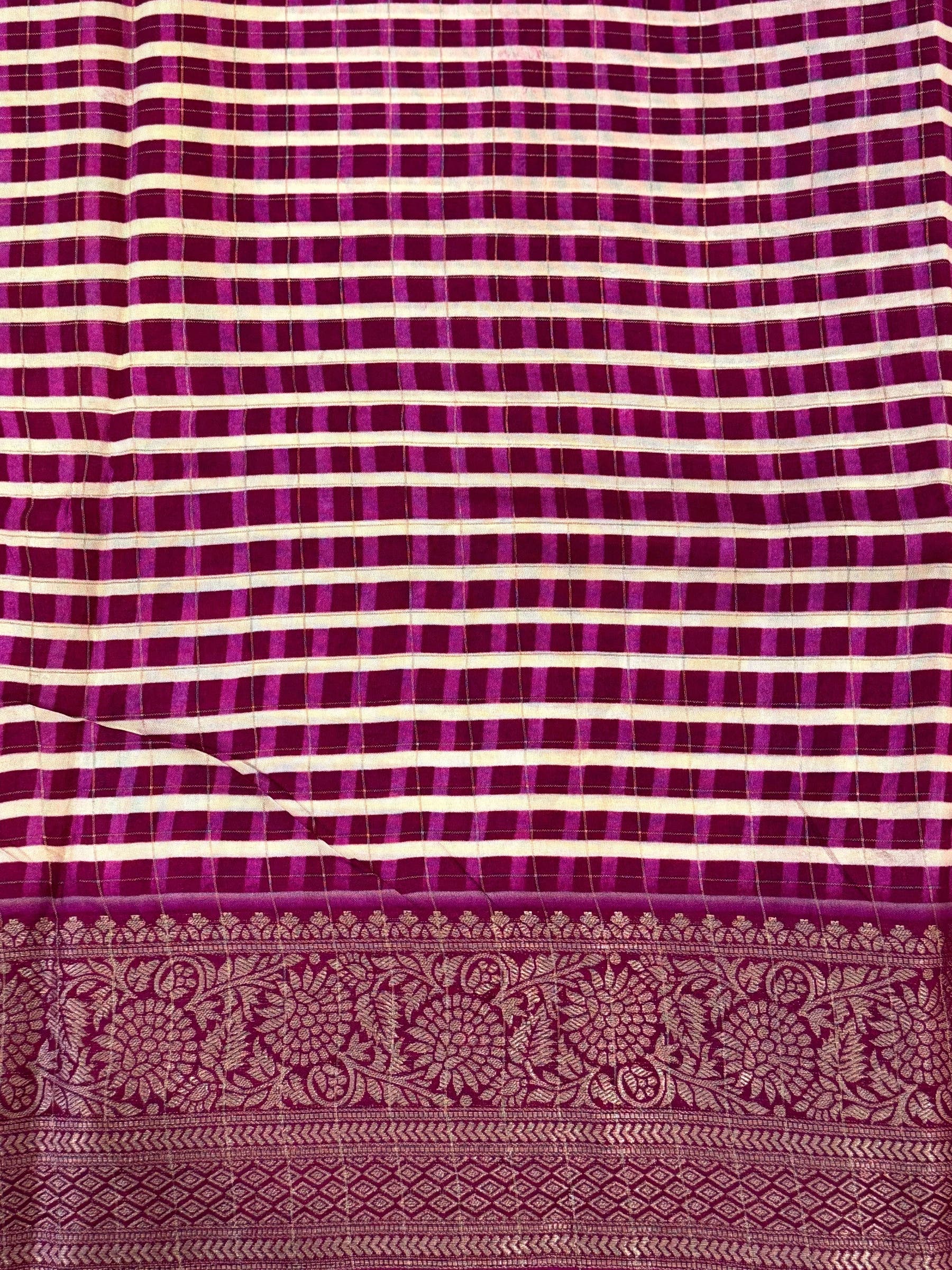 Vibrant Pure Viscose Dola Check Saree


