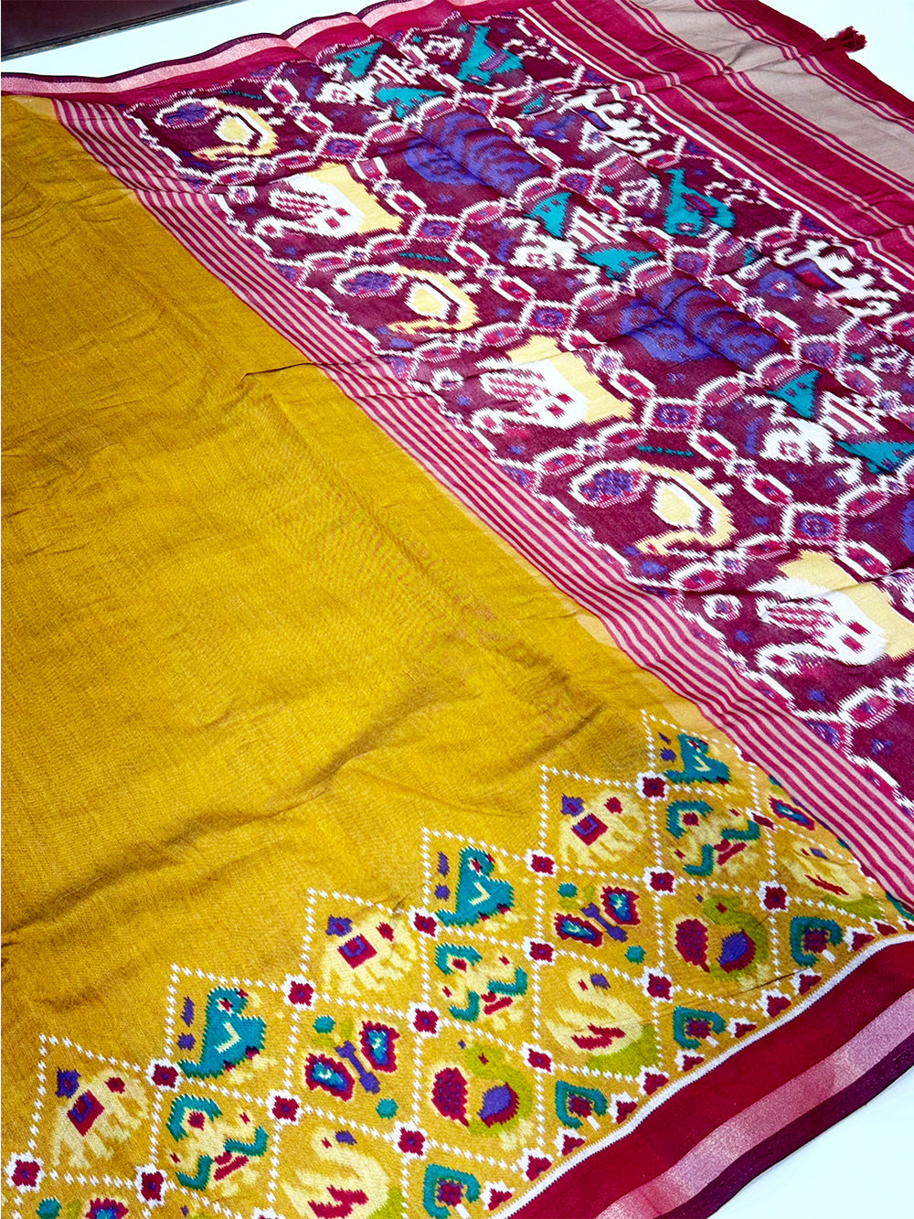 Yellow Pochampally Mul Cotton Saree



