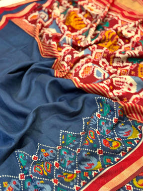 Navy Pochampally Mul Cotton Saree


