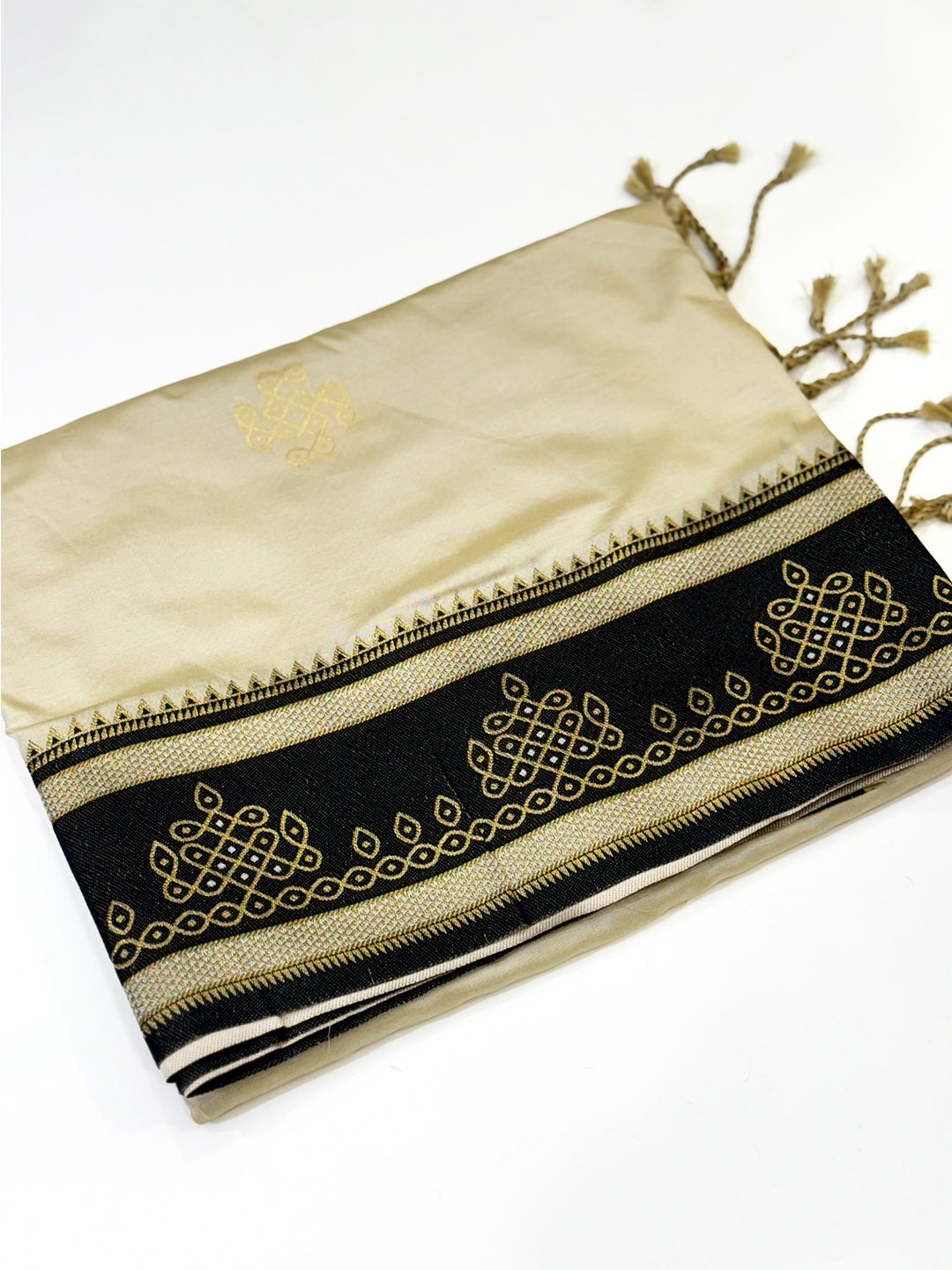 Cream Soft Silk Ikkat Kolam Saree