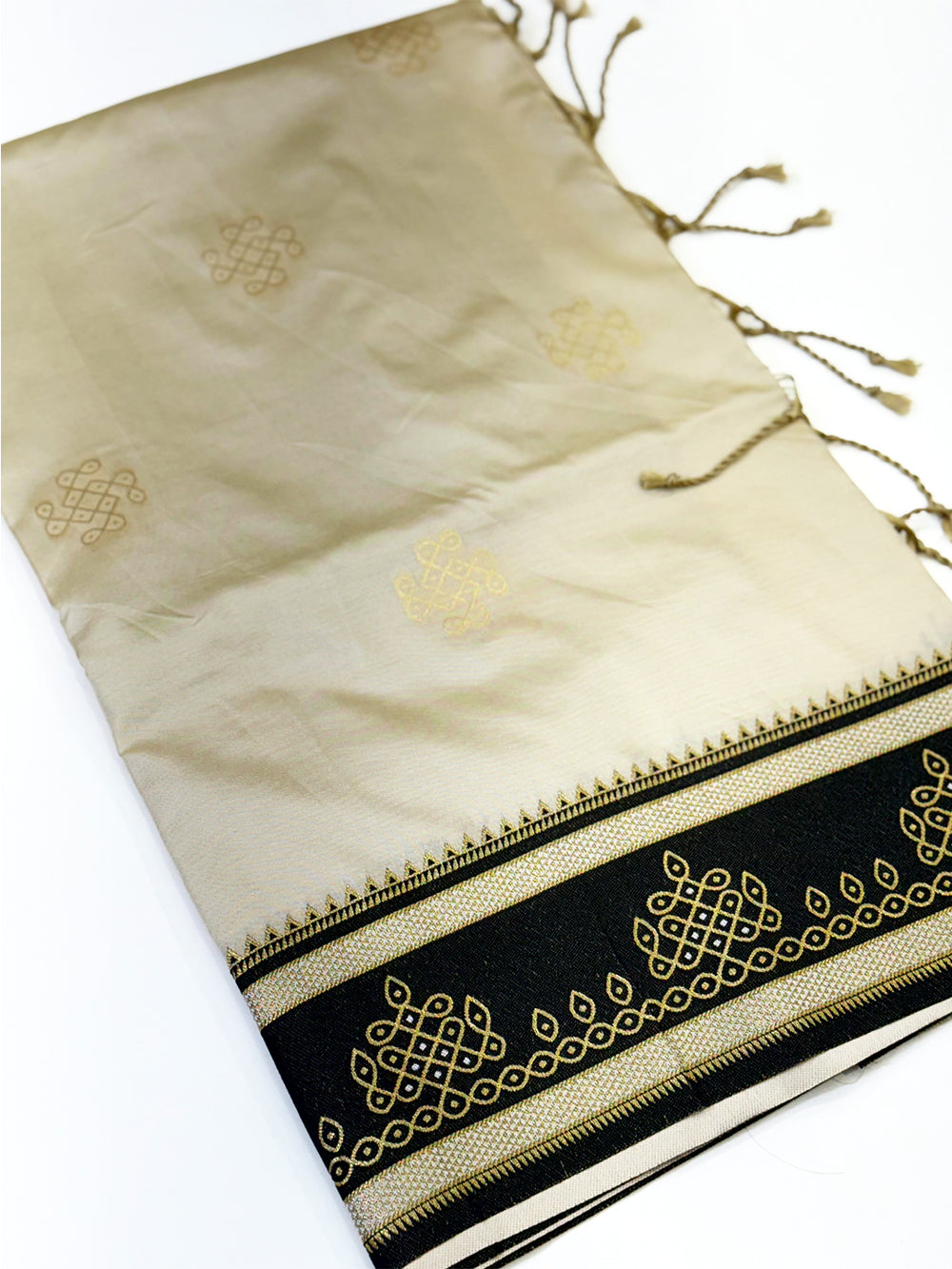 Cream Soft Silk Ikkat Kolam Saree