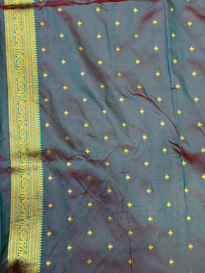 Opulent Dual Tone Gold Zari Saree