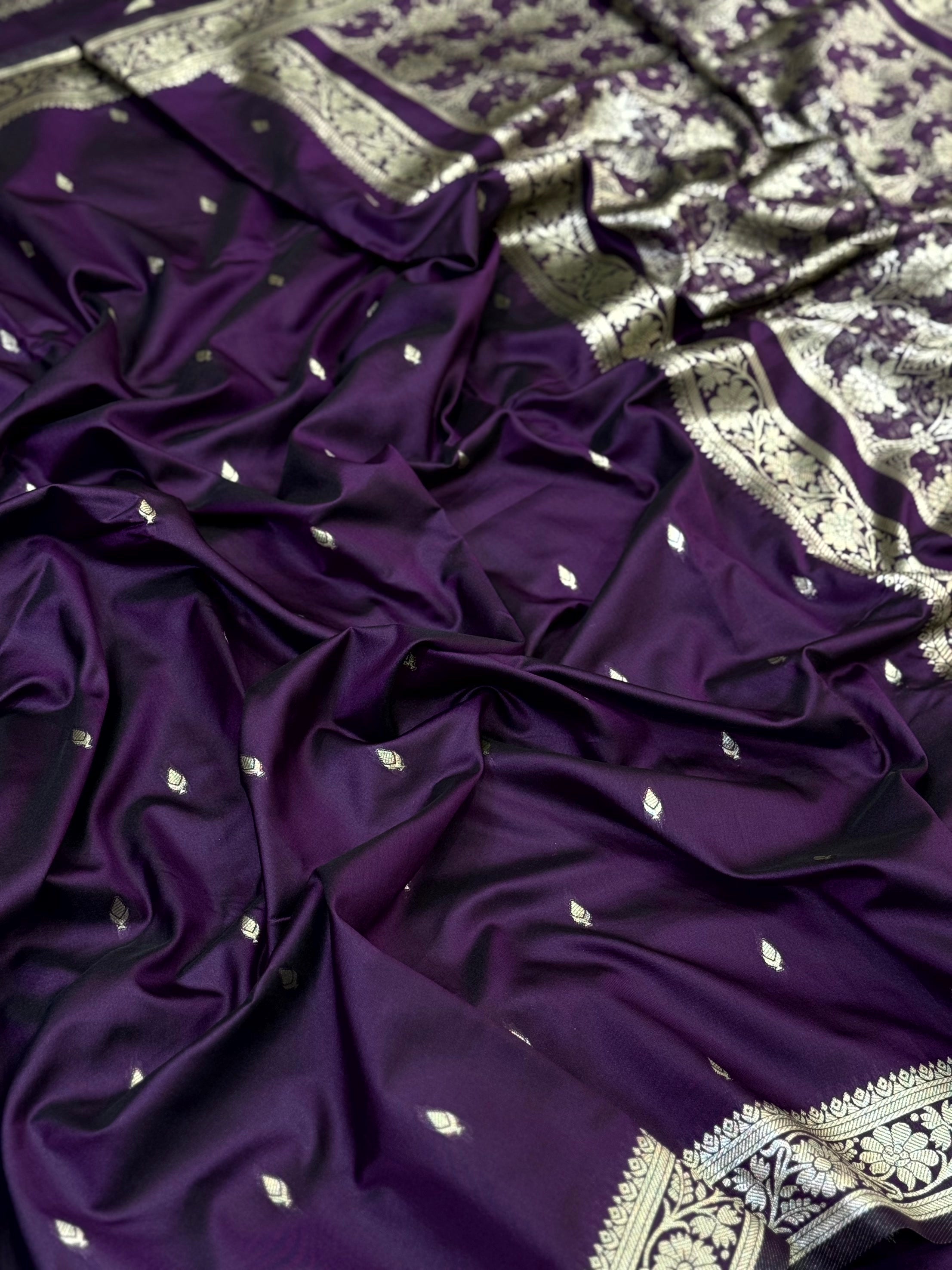 Magenta Celebrity Wear Kanjivaram Saree