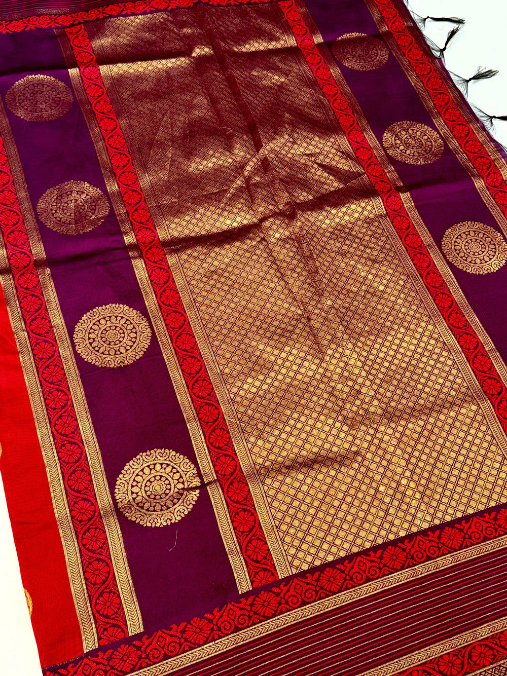 Elephant Zari Banarasi Soft Silk Saree