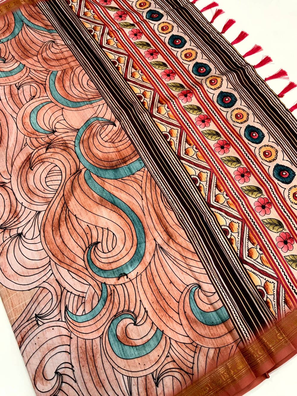 Pink Soft Silk Ocean Wave Patterns Saree