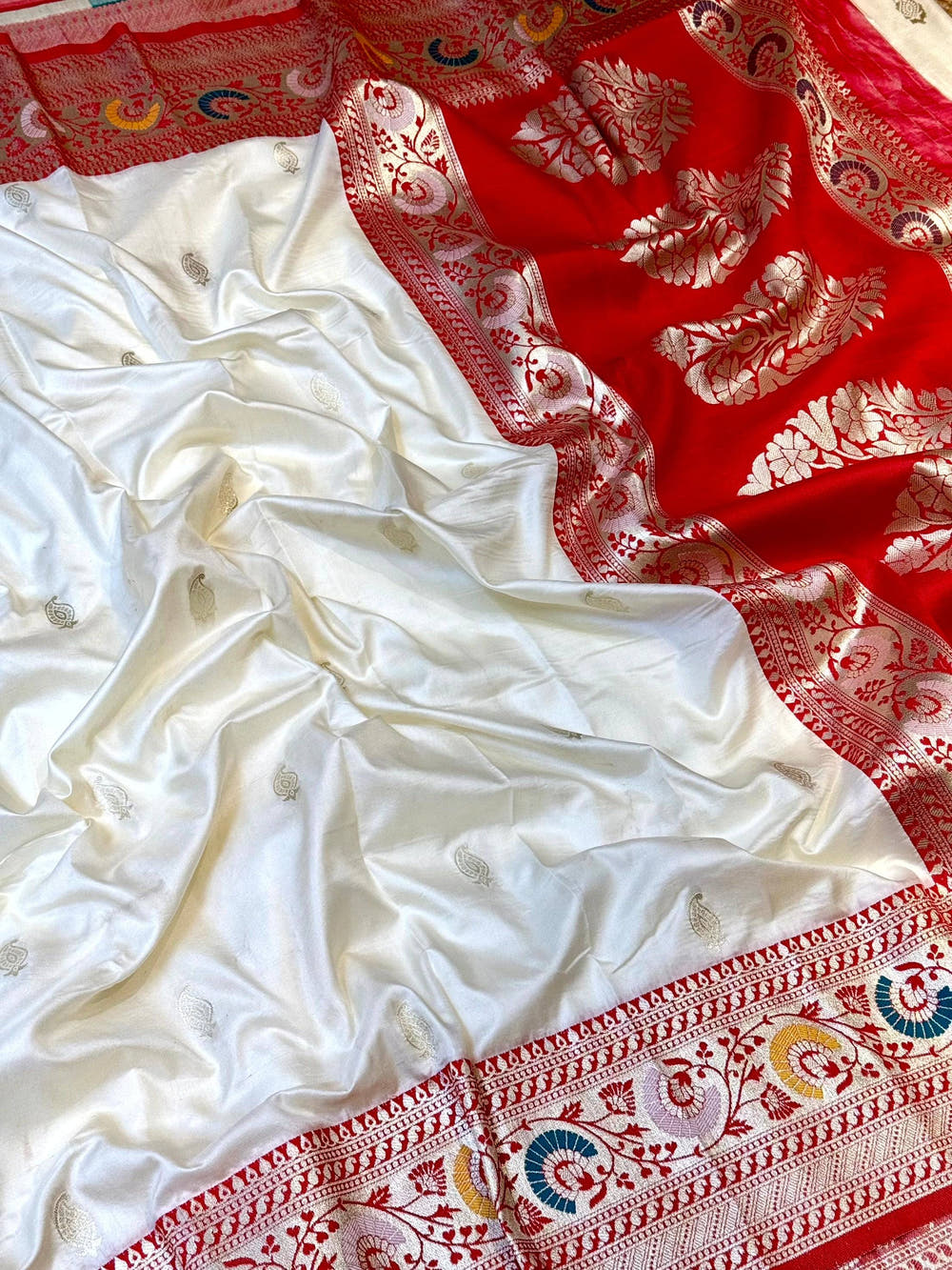 White Soft Silk Kanjivaram Saree