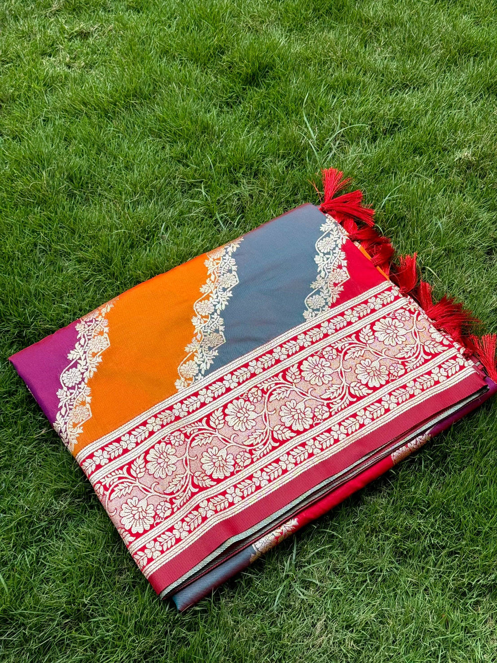 Radiant Banarasi Katan Silk Zari Weaving Saree