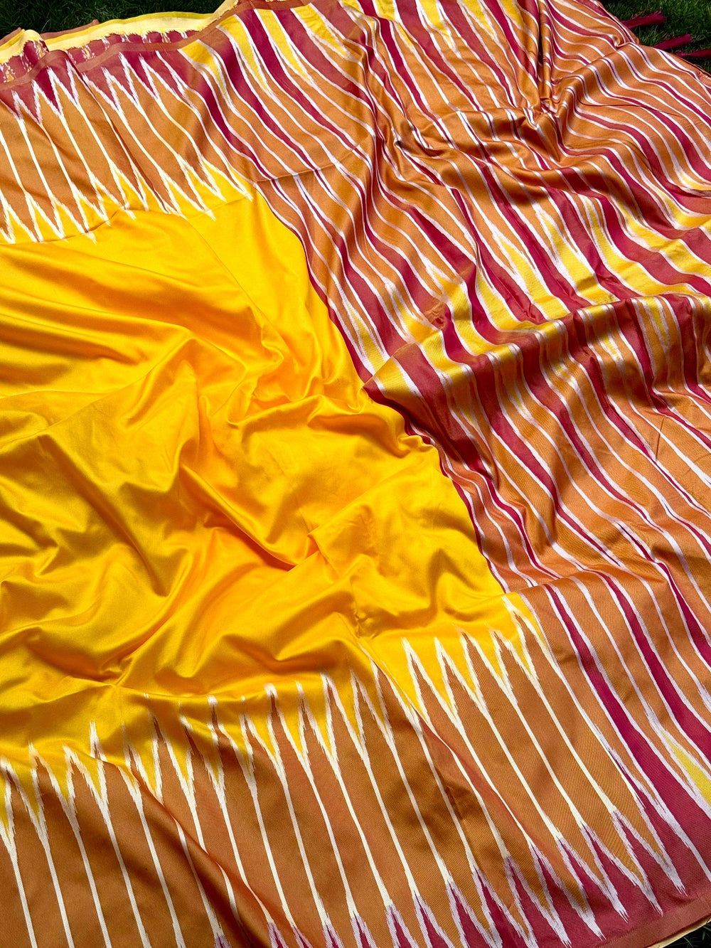 Yellow Soft Silk Ikkat Zari Weaving Saree