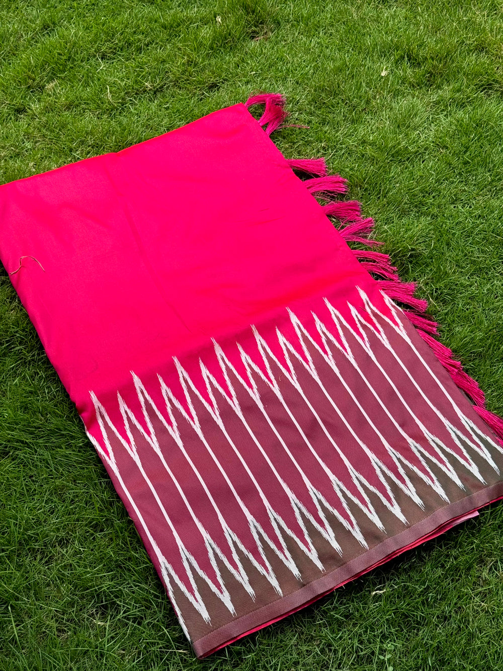 Pink Soft Silk Ikkat Zari Weaving Saree
