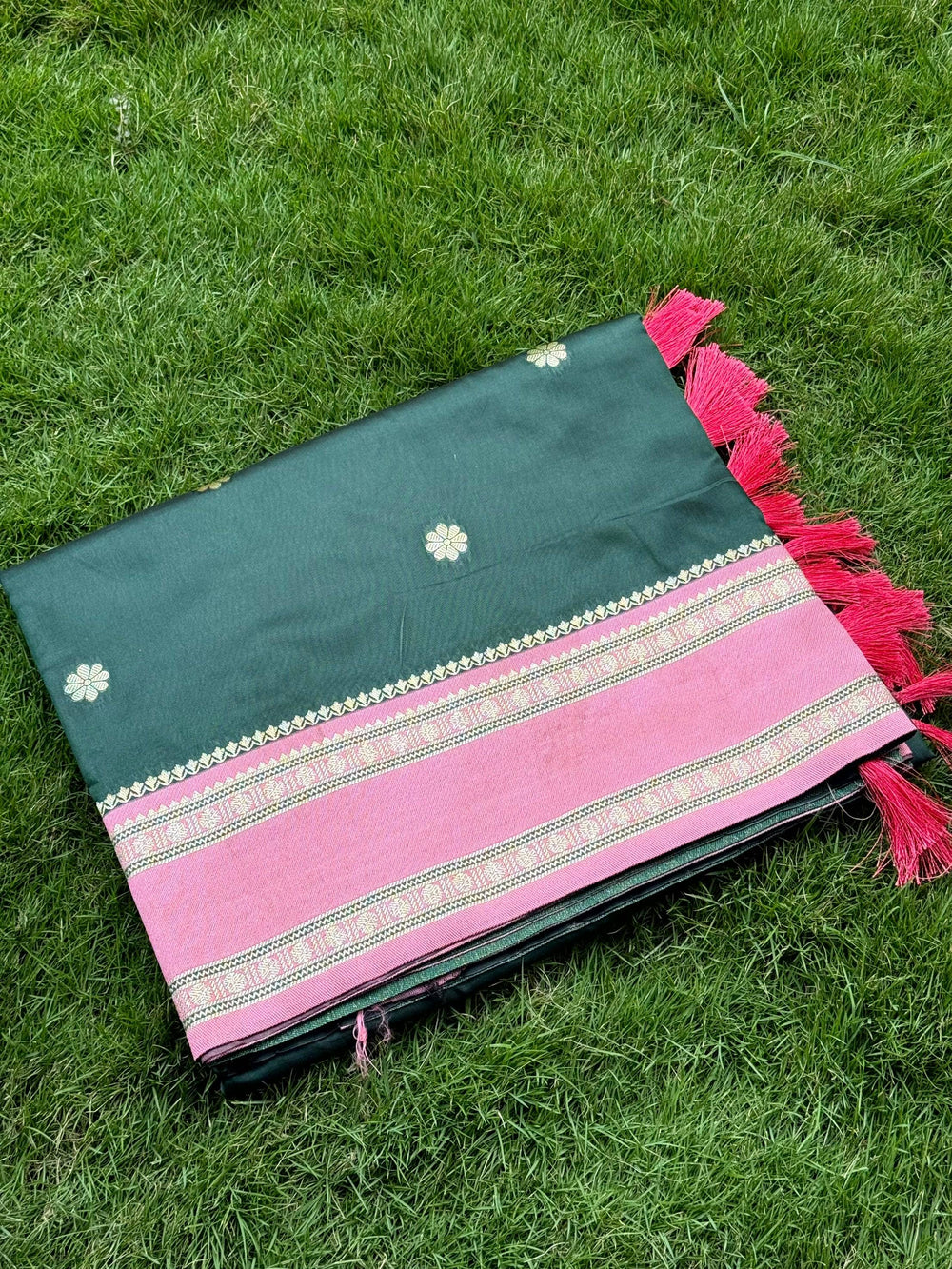 Bottle Green Soft Silk Floral Butta Saree
