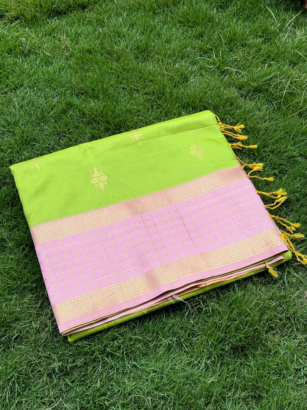 Green Kolam Zari Butta Soft Silk Saree