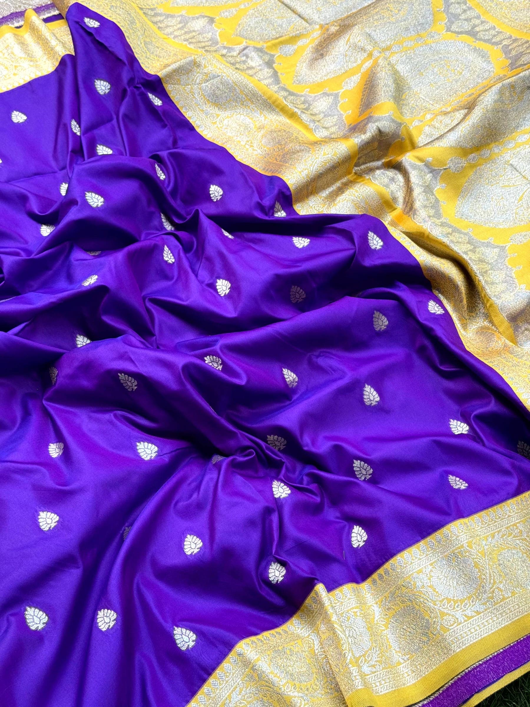 Purple Soft Silk Feather Saree