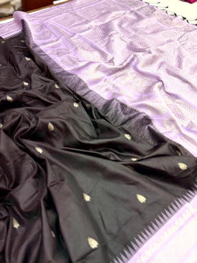 Black Soft Silk Gadwal Border Saree

