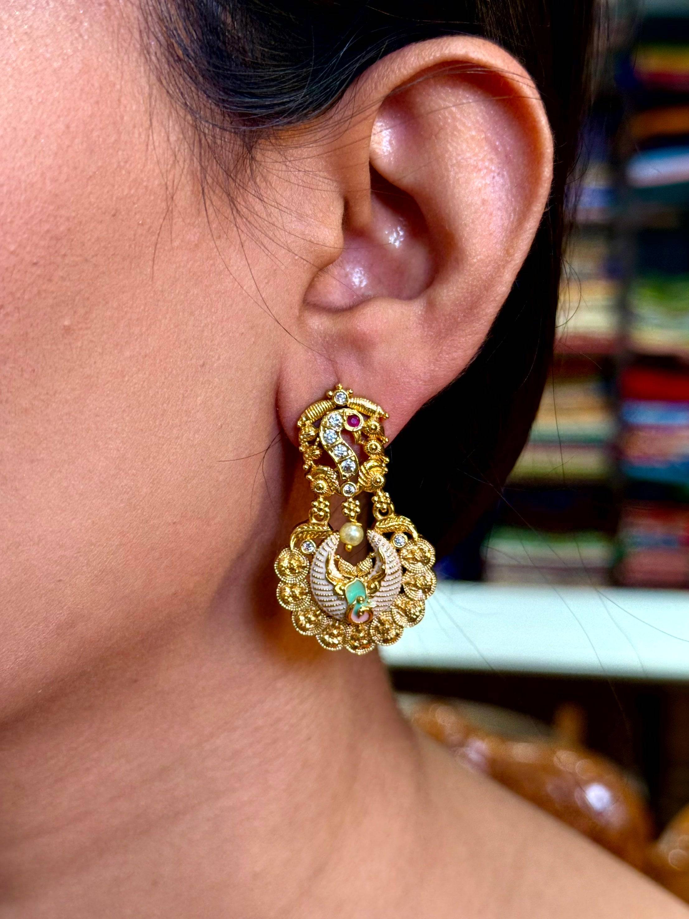 Classic Antique Kundan Earrings