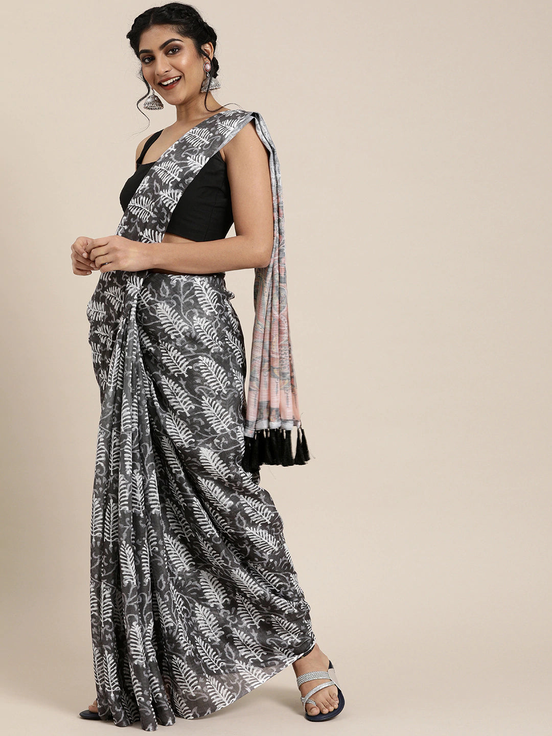 Charcoal Grey Colour Celebrity Saree with Bagru Print