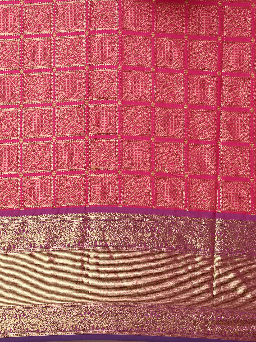 Stylish Kanjivaram Silk Saree Rani Colour with Checked Print