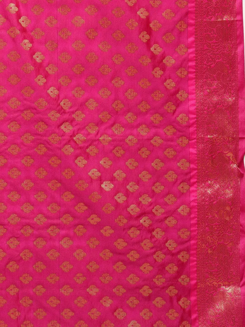 Banarasi Pattu Zari Motifs Saree