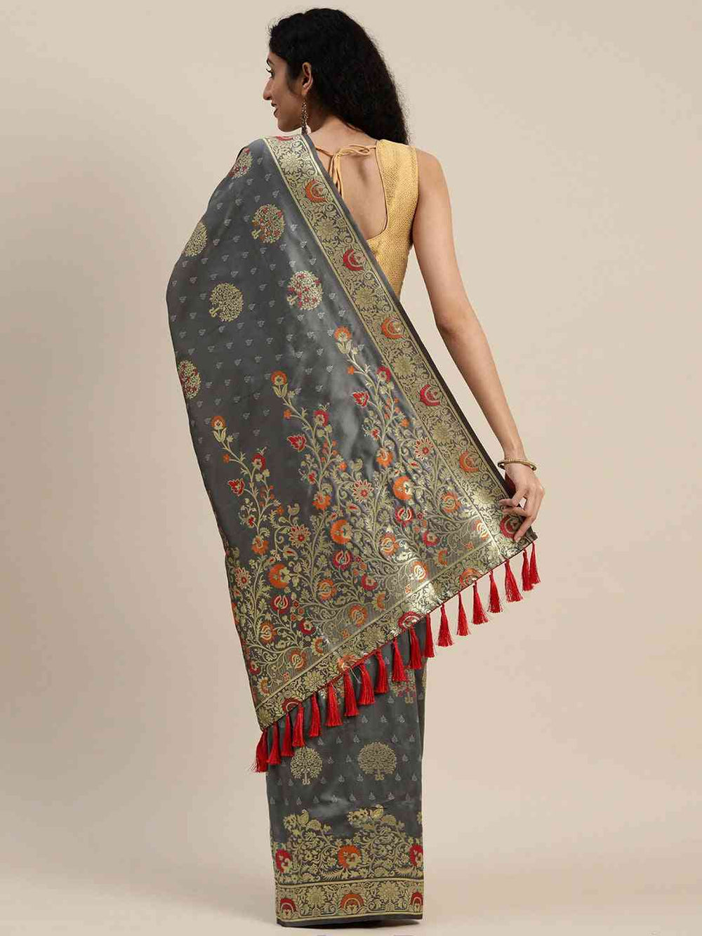  Exclusive Kanjivaram Silk Woven Zari Saree