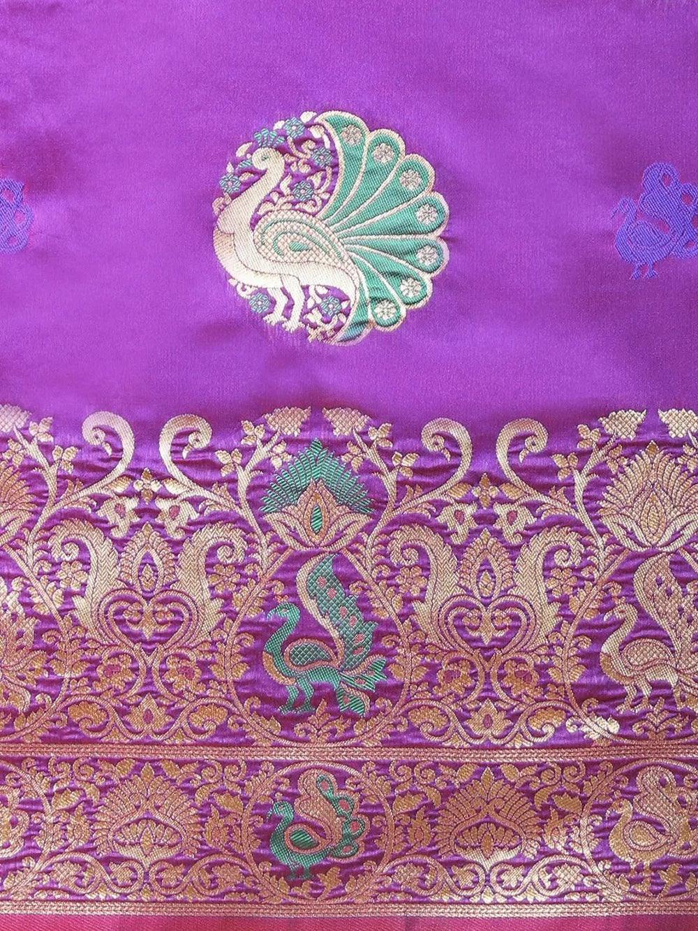  Silk Blend Woven Design Kanjeevaram Saree