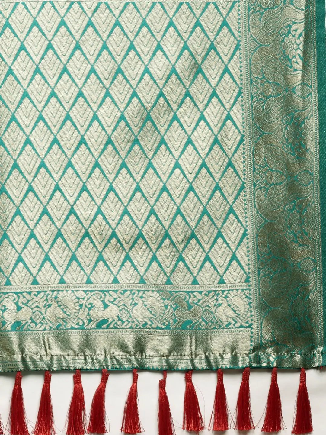 Exclusive Banarasi Katan Silk Butti Motif Saree | Vastranand