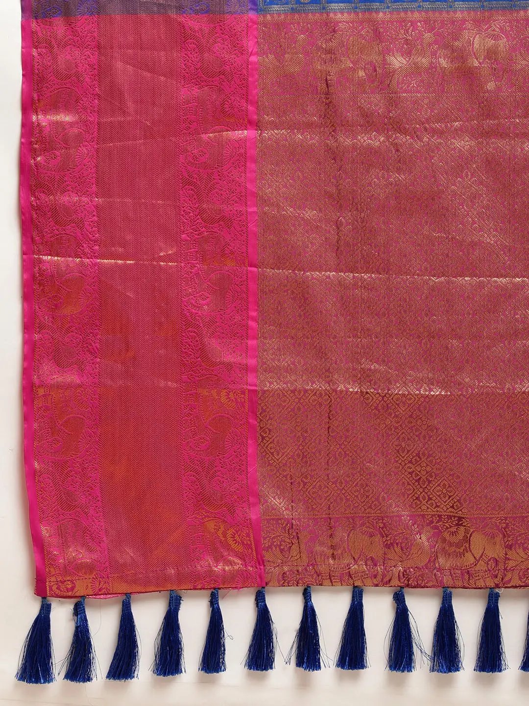 Banarasi Kanchi Ethnic Zari Motif Saree