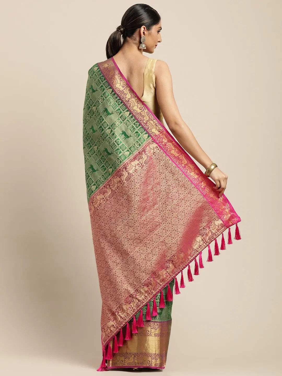 Banarasi Kanchi Ethnic Zari Motif Saree