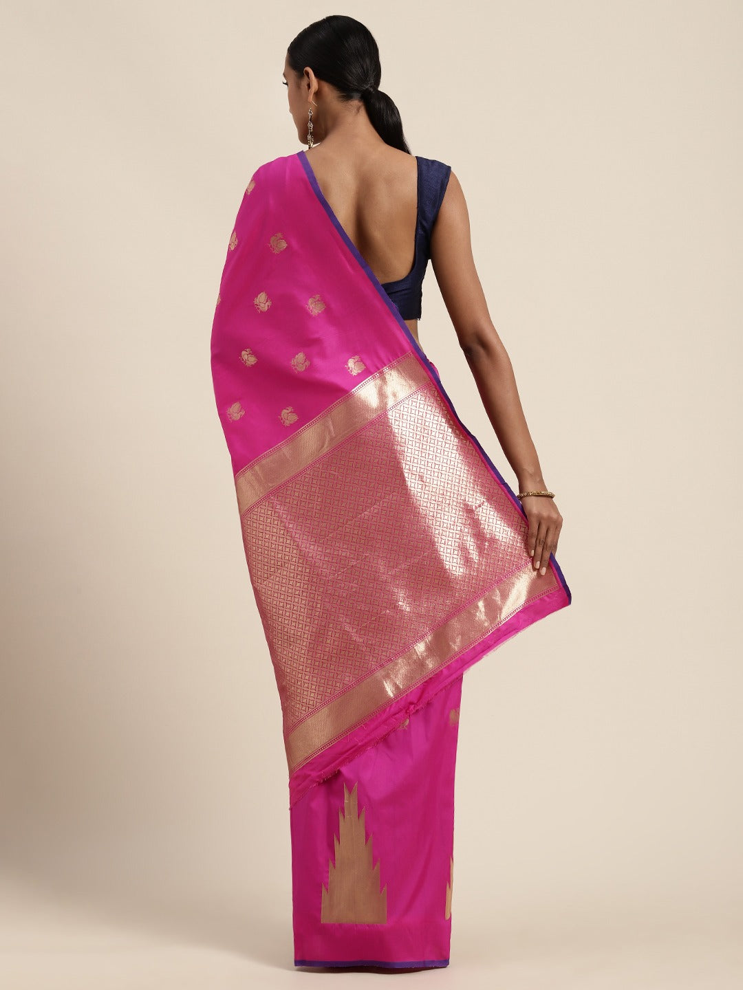 Beautiful Rani Colour Silk Woven Banarasi Saree