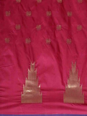  Beautiful Maroon Colour Silk Woven Banarasi Saree